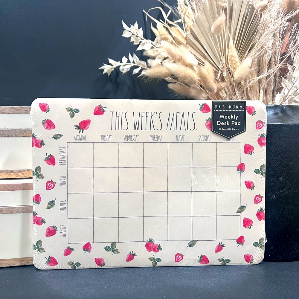 Rae Dunn Strawberry THIS WEEKS MEALS Planner Desk Calendar Blotter 10” x 7.5”